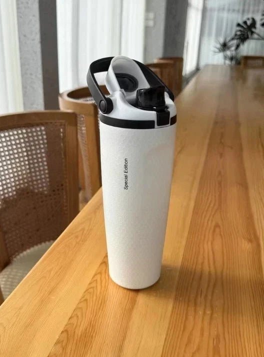 Limited Edition New Owala Fairways for Days FreeSip Golf Water Bottle 30oz (Water Hazard) - Hydrate Hub