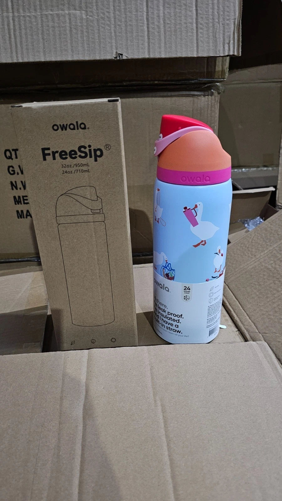 Owala 32oz FreeSip Silly Goose Exclusive New Water Bottle - Hydrate Hub